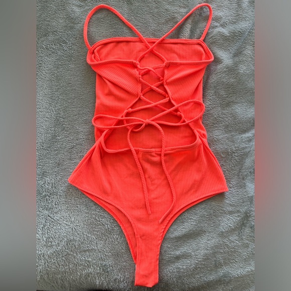 Cross-back Bodysuit - Picture 2 of 2